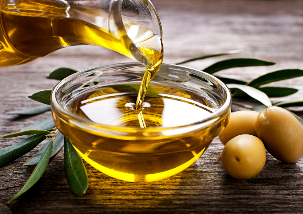 olivový olej v miske
